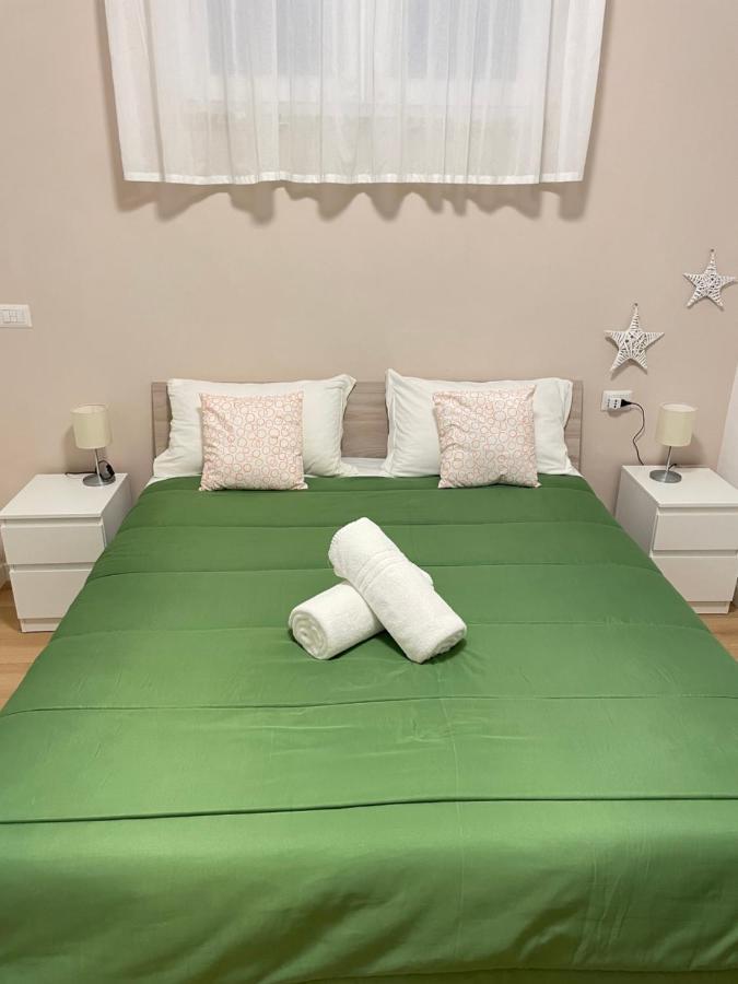 Adastra B&B Наполи Екстериор снимка